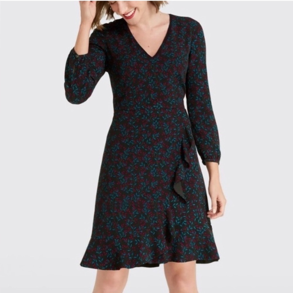 Draper James Black Winter Berry V-Neck Long Sleeve Ruffled Faux-Wrap Dress